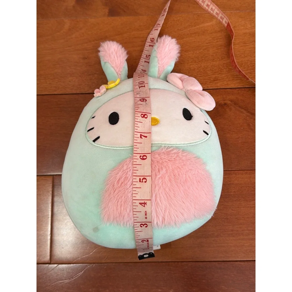 Squishmallows hello kitty